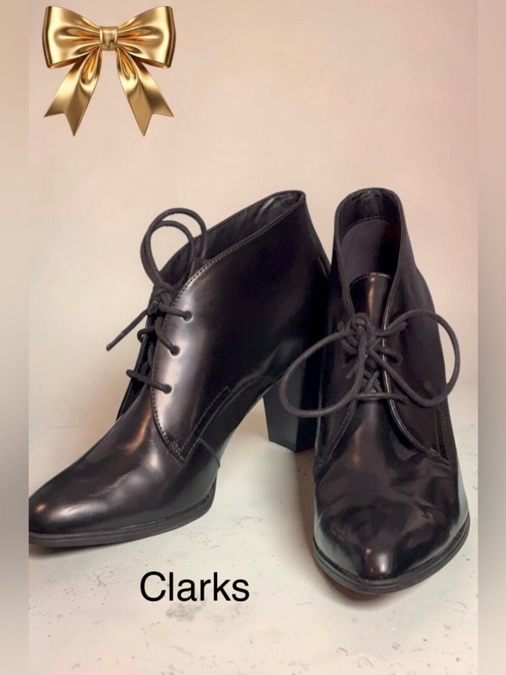 Clarks Classic Black Leather Lace-Up Heel Booties 9.5